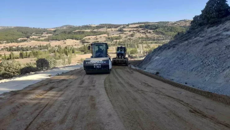 Kütahya’da 2024 Yılı Yol Bakım ve Onarım Çalışmaları Devam Ediyor